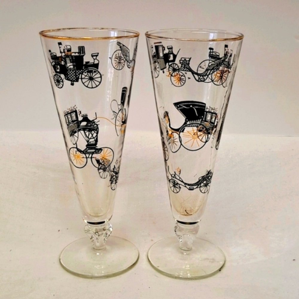 Vintage MCM Libbey pilsner glasses with antique car design